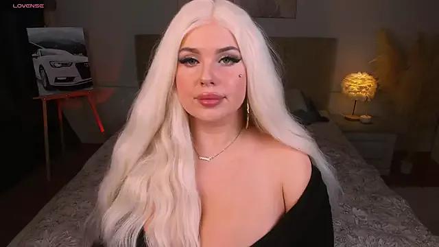 GoddessGlow from StripChat is Freechat