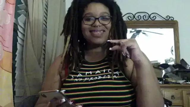 GoddessHoney55 from StripChat