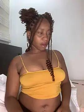 GoddessMidMay from StripChat