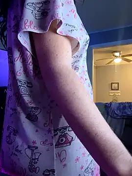 goddessmissmia from StripChat is Freechat