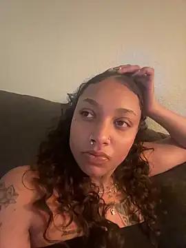 GoddessNih from StripChat