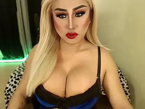 GODDESSxBELLA from StripChat