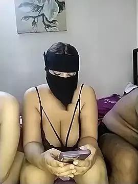 gogo_medo from StripChat
