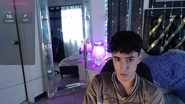 gojo_satoru_18 from StripChat