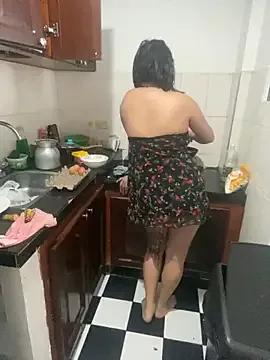 Golden_Angel_ from StripChat is Freechat