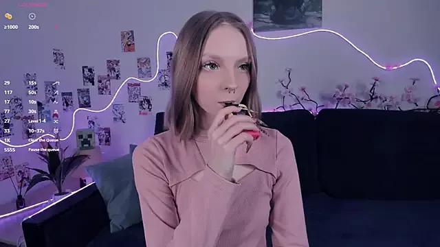 Golden_dawn from StripChat is Freechat