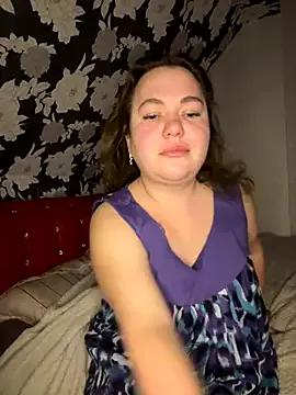 GoldMuse from StripChat is Freechat