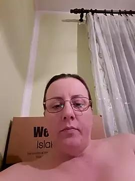 Goodass7 from StripChat
