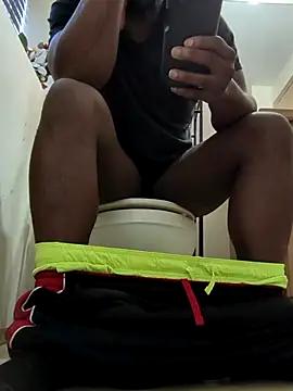 goodboybaddaddy from StripChat