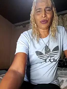 Goodgirlsue_77 from StripChat