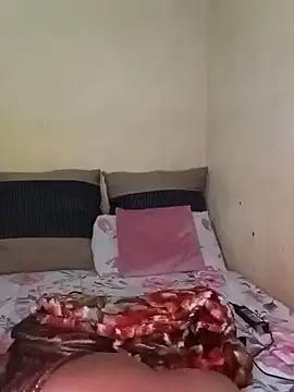 Goodinbed27 from StripChat
