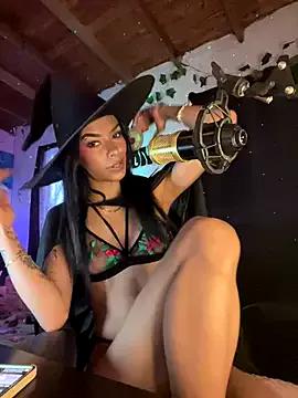 Gothwhore77 webcams show profile image 