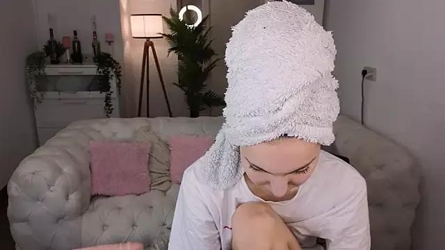 grace_allenn from StripChat is Freechat