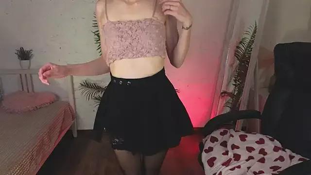 gracedonovan from StripChat is Freechat