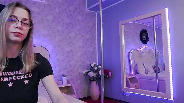 Dirty chat webcam: explore liveshows with versed models, from laying bare to fetishes, in a variety of sexy free adult webcams.