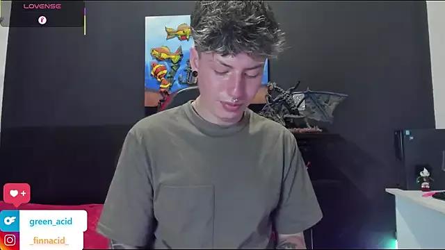 Green_acid01 from StripChat