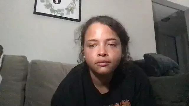 GreenEyedGoddess16 from StripChat is Freechat