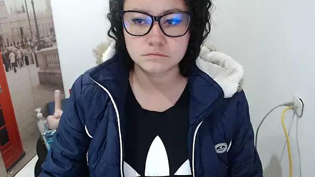 greeneyes_nurse from StripChat