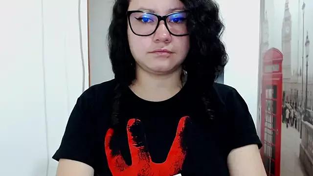 greeneyes_nurse from StripChat