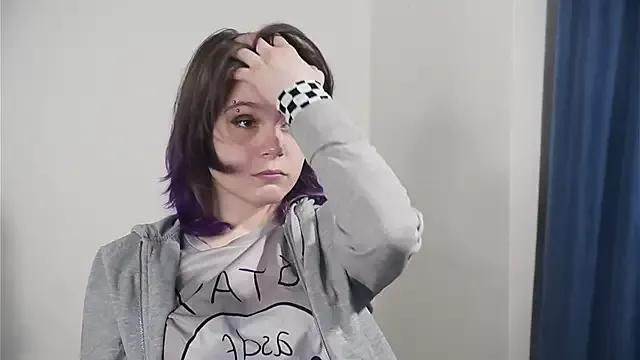 GriselWarick from StripChat is Freechat