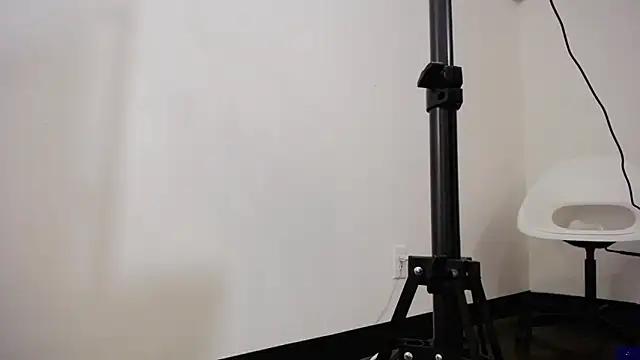 gucci074 from StripChat