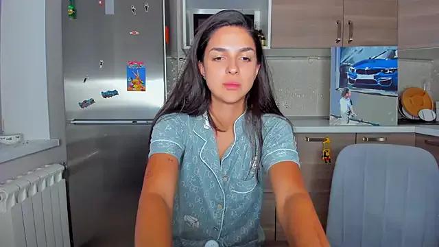 Guilana_baby from StripChat is Freechat