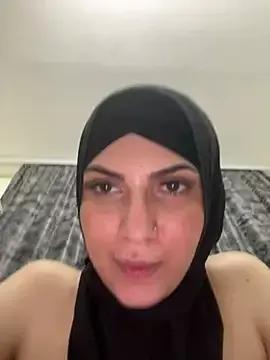 GumusGuray from StripChat
