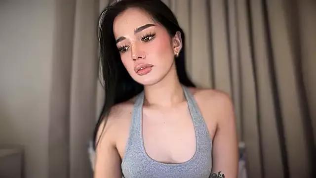 hadahera from StripChat is Freechat