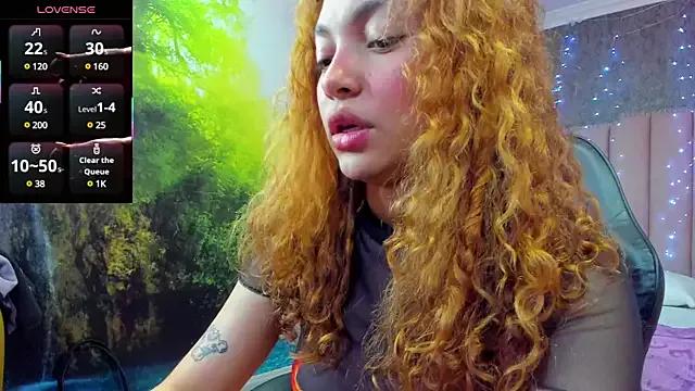 Hailey_blaze from StripChat is Freechat