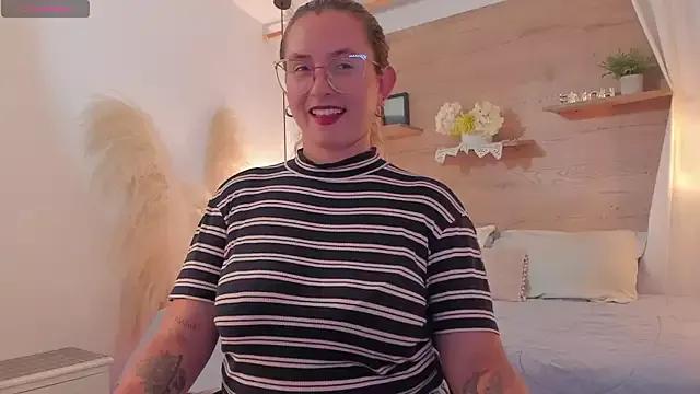 halaaa_1 from StripChat