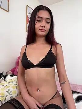HallieLemon1 from StripChat