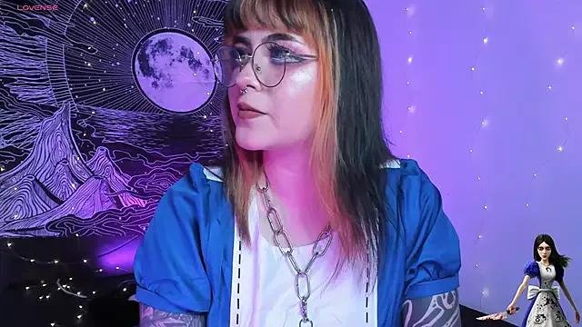 Hallucigenia_ from StripChat