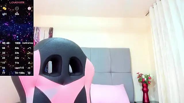 hana_whitee from StripChat