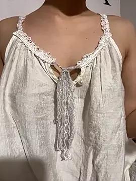 Hana_yukii from StripChat