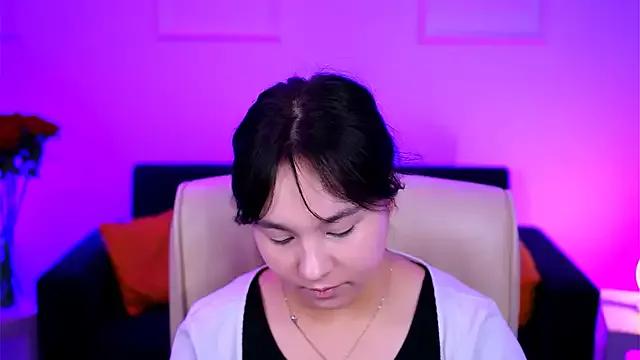 HanaWise from StripChat is Freechat