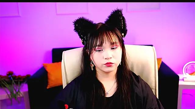 HanaWise from StripChat