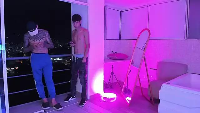 Photos of Handsomeboyss19 from StripChat is Freechat