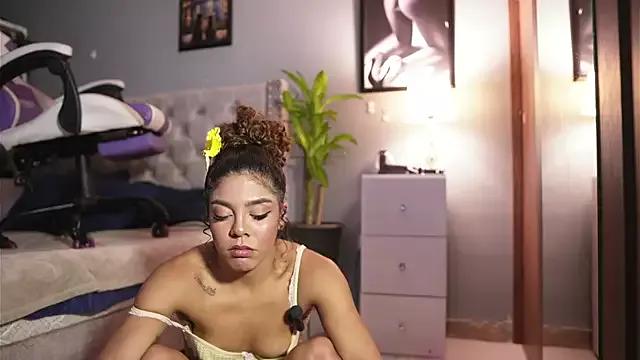 Hanna-Chris from StripChat