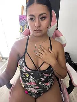 Hanna-ely94 from StripChat