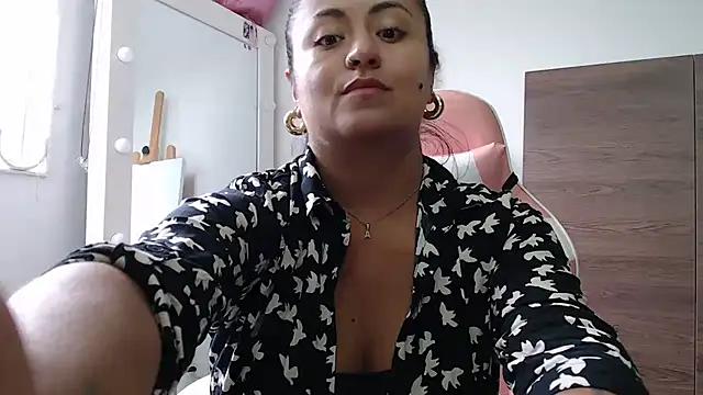 Hanna-ely94 from StripChat