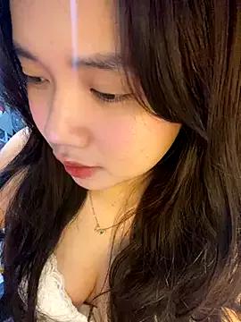 Hanna230 from StripChat