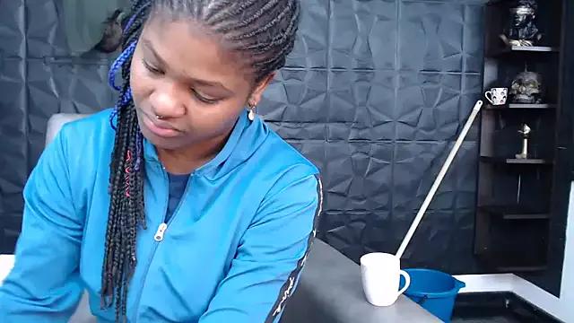 Hanna_Fox_69 from StripChat is Freechat