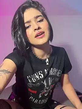 Hanna_Lara from StripChat is Freechat