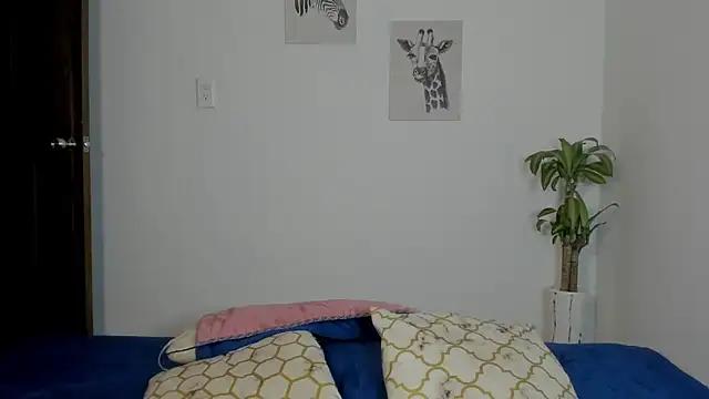 Hanna_Risso from StripChat