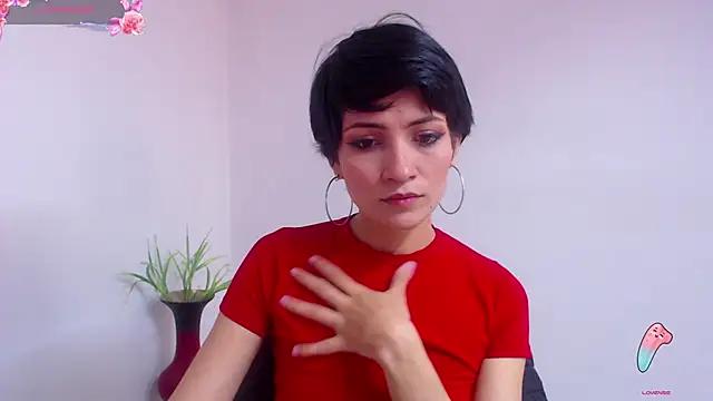 Hannaaaa__ from StripChat