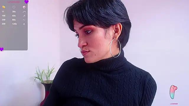 Hannaaaa__ from StripChat