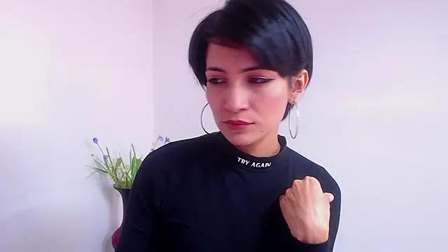 Hannaaaa__ from StripChat