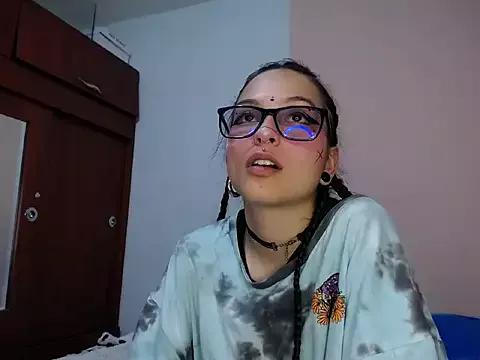 Hannaby__ from StripChat