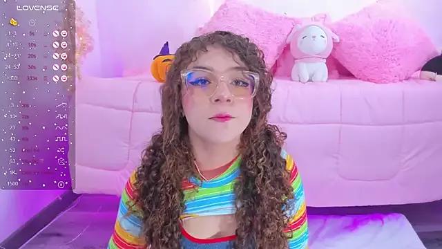 hannacutegod from StripChat