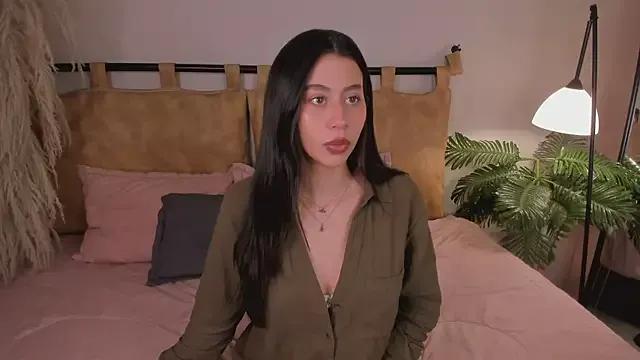 hannah_brady from StripChat is Freechat